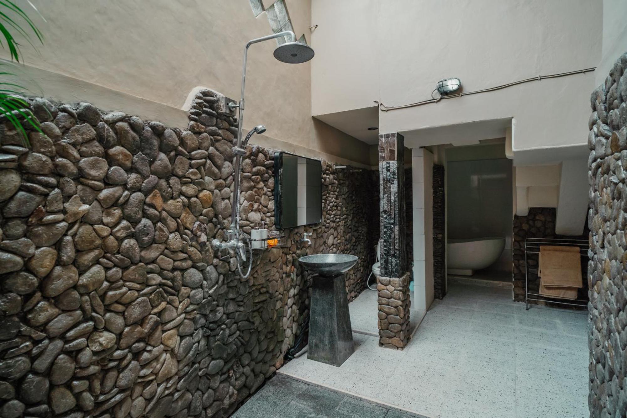 Grand Ashanti Villa Ubud Buitenkant foto