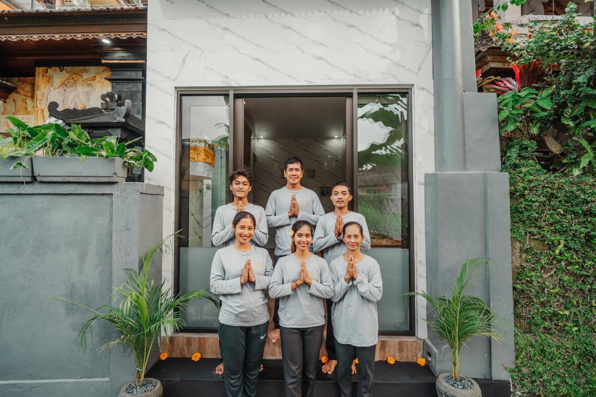 Grand Ashanti Villa Ubud Buitenkant foto